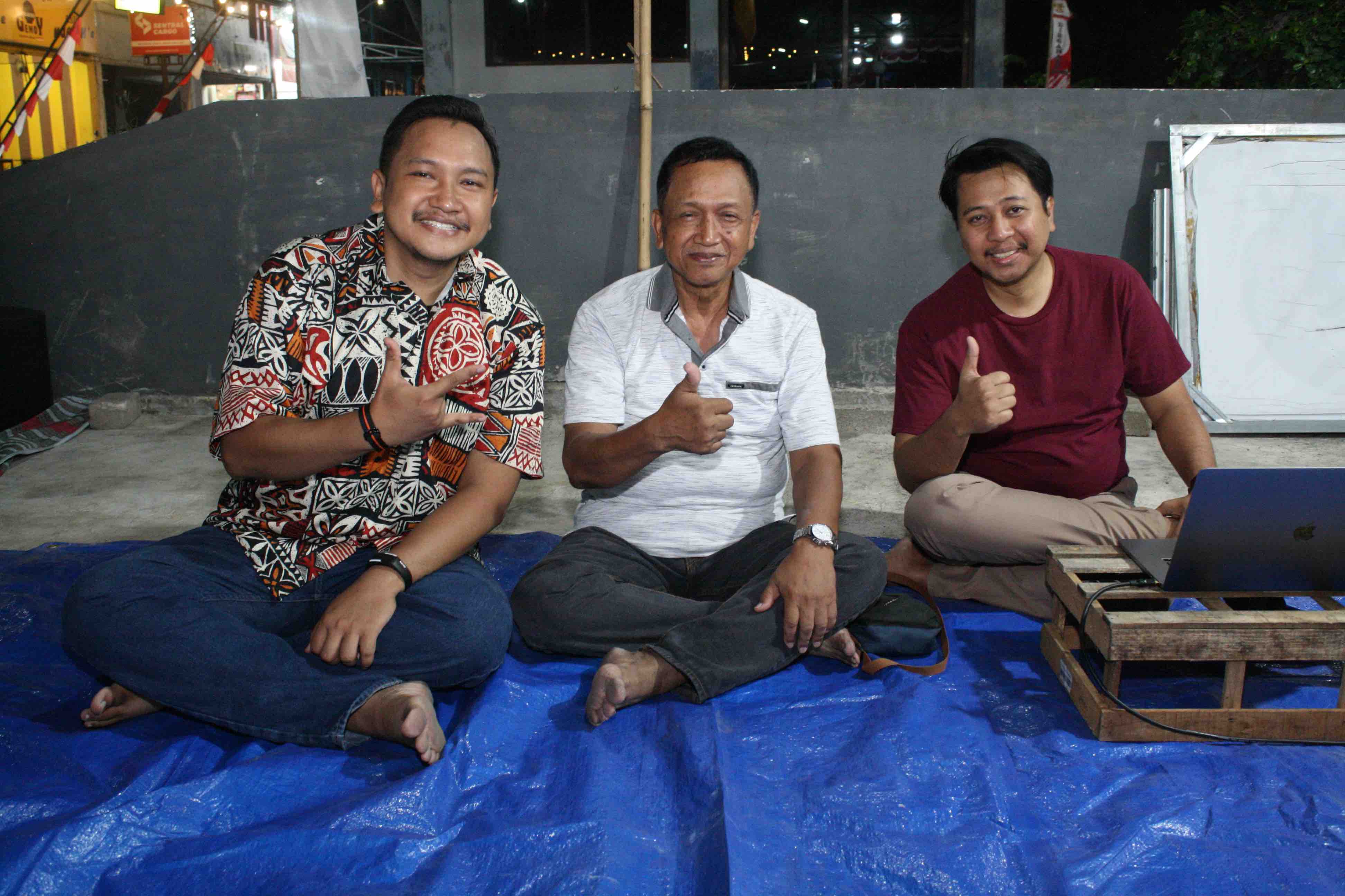 Suasana kebersamaan warga dalam rangka menyambut HUT Kemerdekaan RI ke-81.